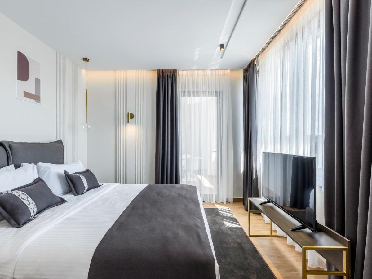 Mövenpick Hotel Lalez Durres Plazhi San Pietro Exteriör bild